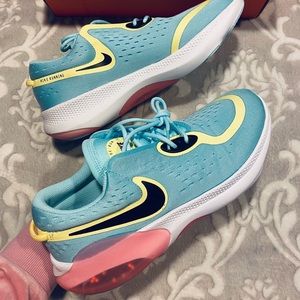 NIKE JOYRIDE DUAL RUN GIRLS SHOES 💕